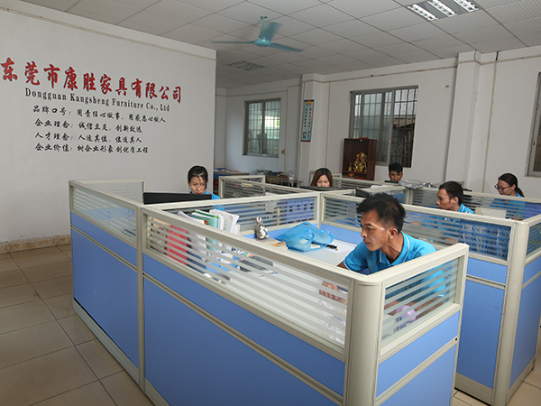 欧冠联赛中国-员工办公环境